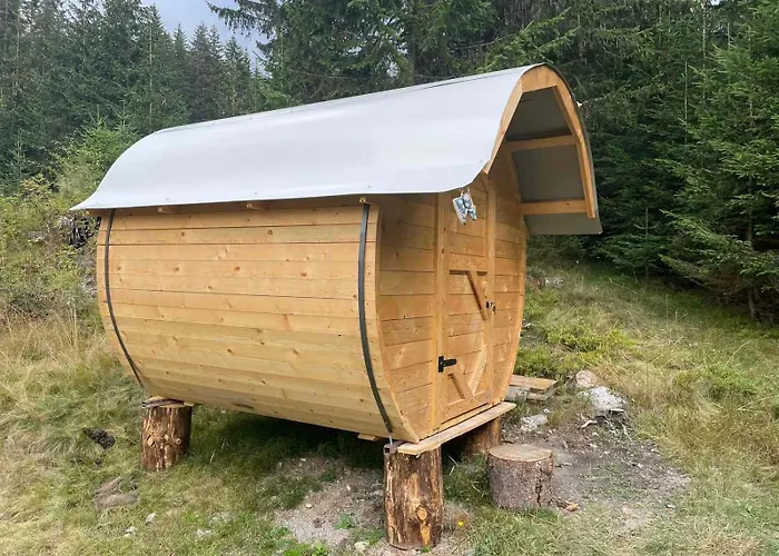 Gago\'S Wooden House